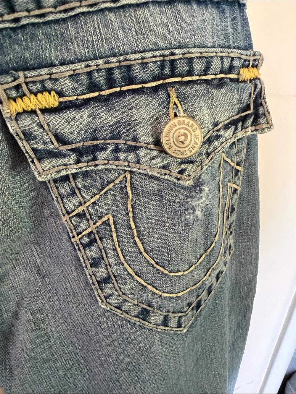 True Religion Ricky Relaxed Straight Jeans (Size 31)